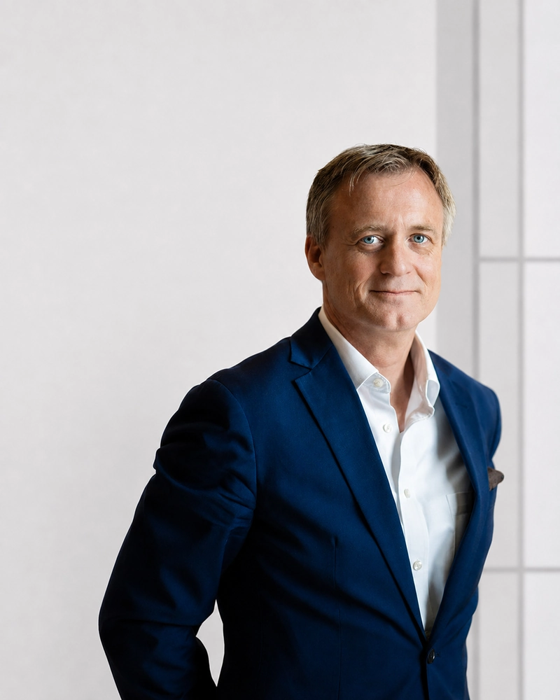 Jakob Kiehne — HR Transformation Executive & Simplification Expert